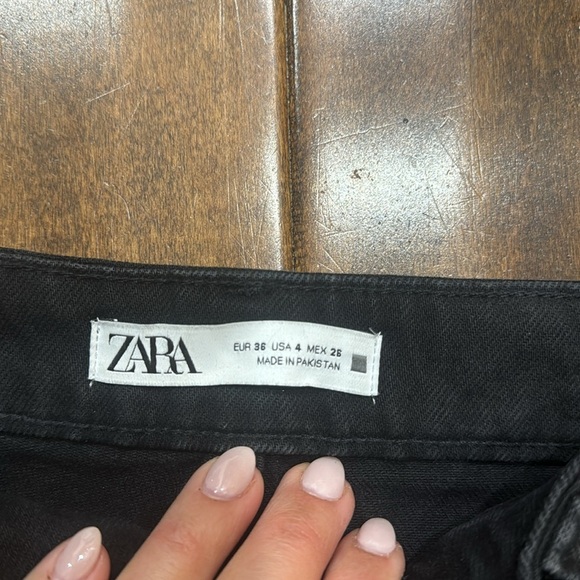 Excellent condition Zara Jeans - Picture 3 of 3
